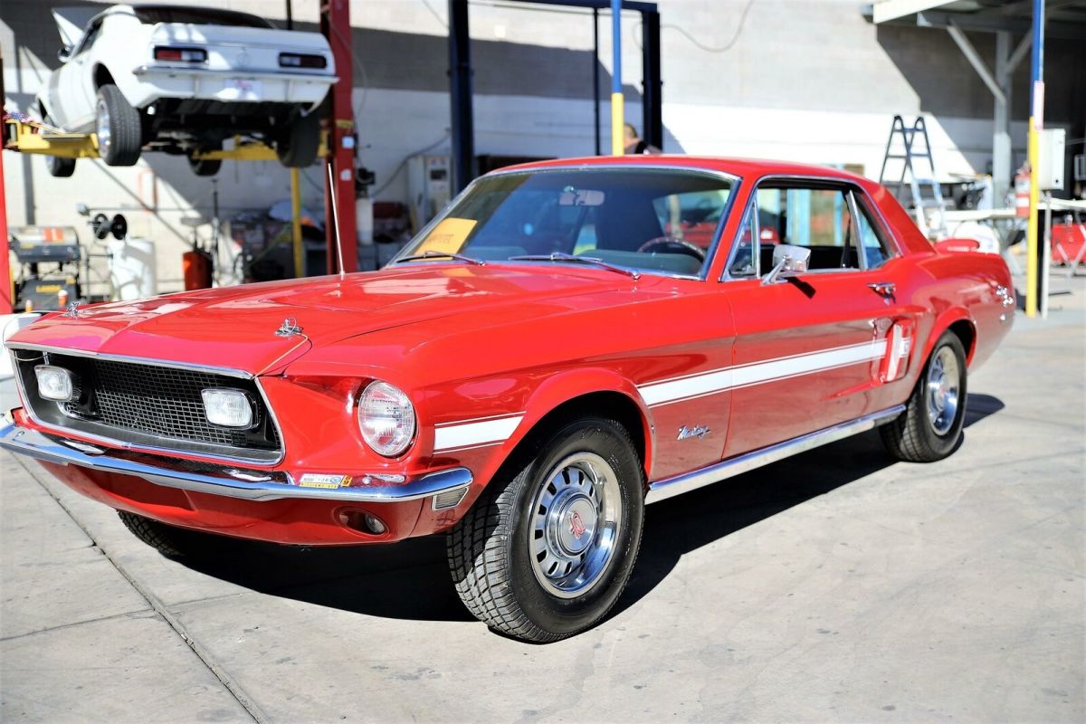 1968 Red Ford Mustang COUPE