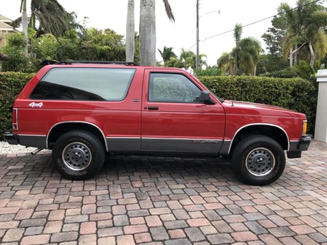 1991 Red GMC Jimmy SUV