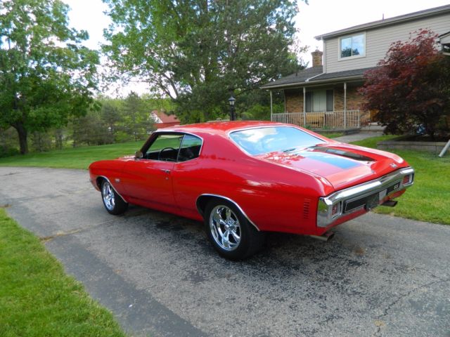 1970 Red Chevrolet Chevelle Coupe