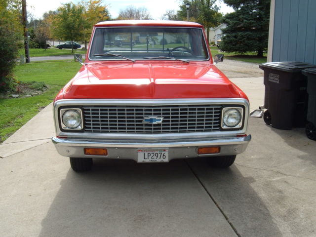 1972 Red Chevrolet C-10