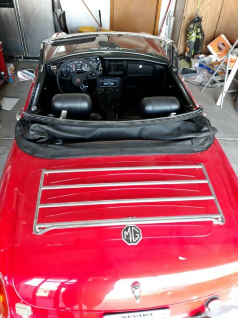 1972 Red MG MGB Convertible