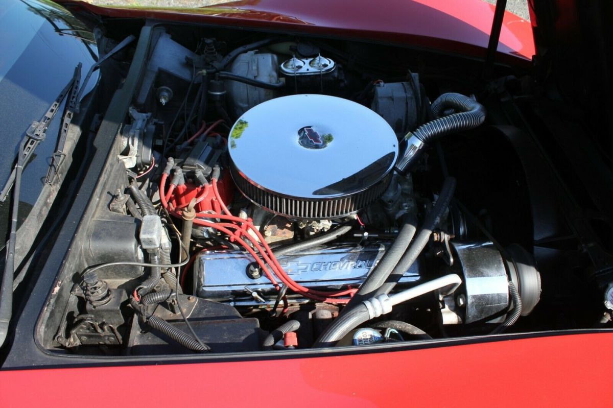 1980 Red Chevrolet Corvette Coupe