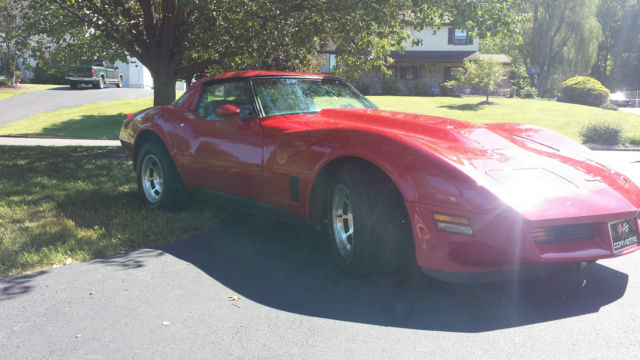 1981 Red Chevrolet Corvette Coupe