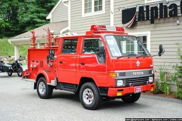 1993 Red Toyota HiAce Other