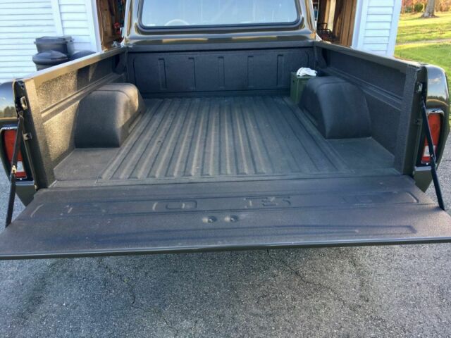 1967 Green Ford F-100 Standard Cab Pickup