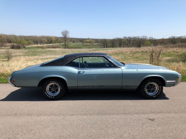 1969 Blue Buick Riviera Coupe