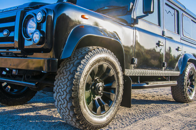 1989 Black Land Rover Defender SUV