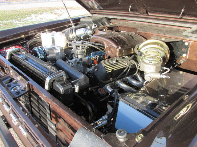 1972 Brown Ford Bronco SUV