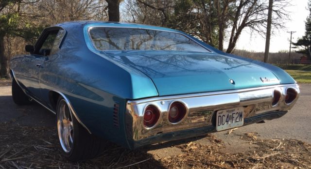 1972 Blue Chevrolet Chevelle Coupe
