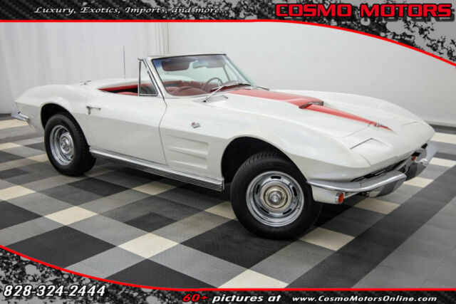 1963 White Chevrolet Corvette Convertible