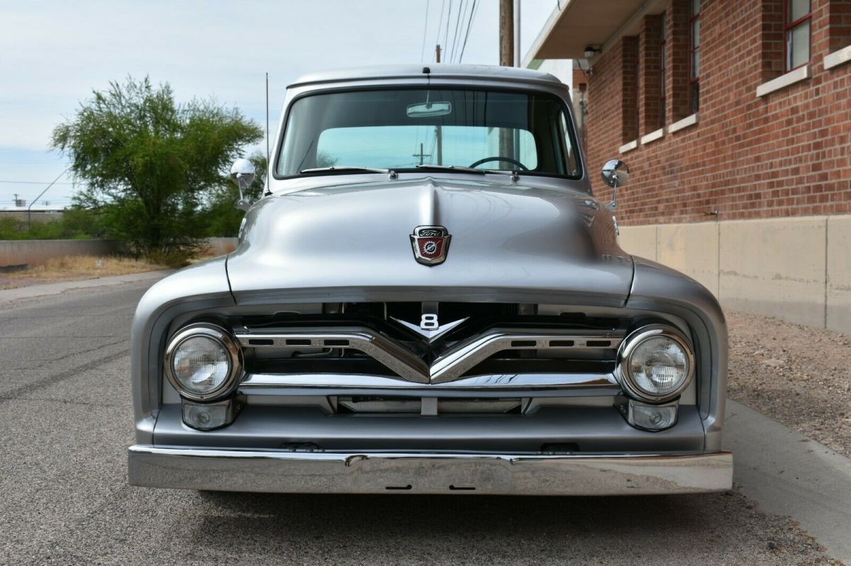 1955 Ford F-100