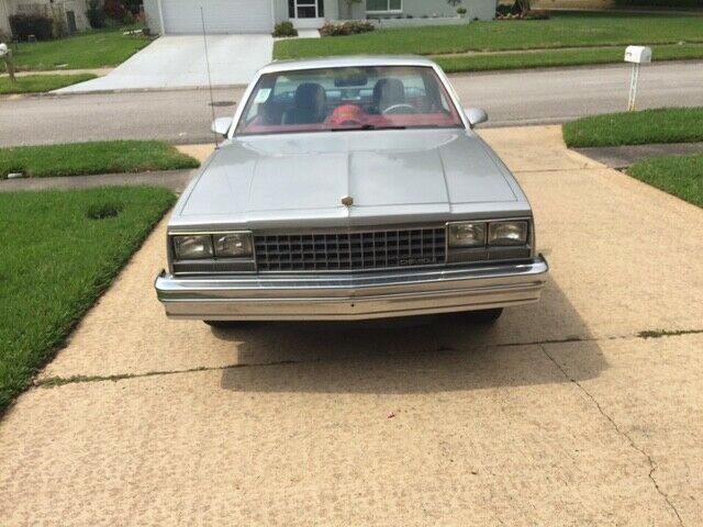 1986 silver Chevrolet El Camino