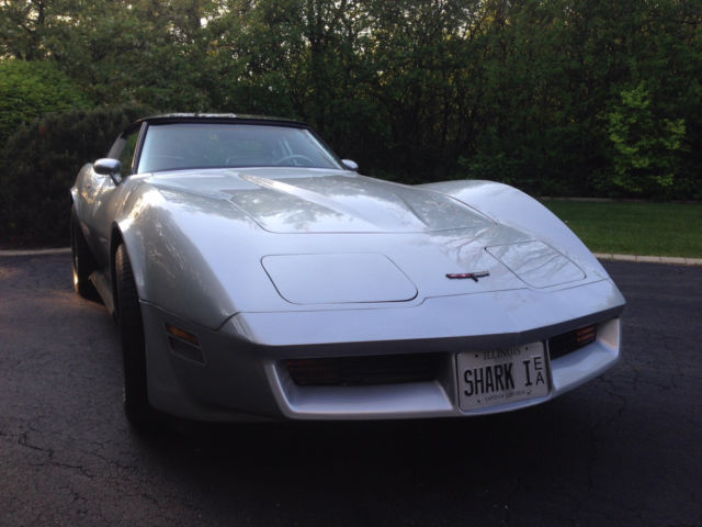 1981 Silver Chevrolet Corvette Coupe