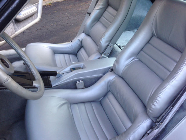 1981 Silver Chevrolet Corvette Coupe