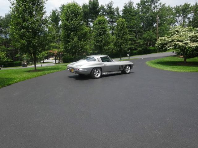 1965 sebring silver Chevrolet Corvette Coupe