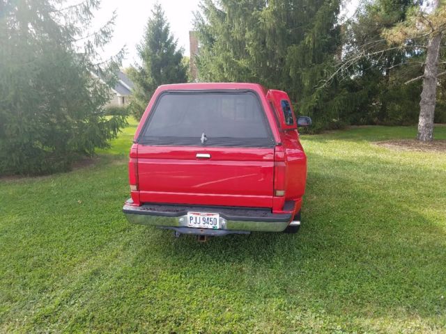 1992 Red Ford F-150 Regular cab short bed flareside