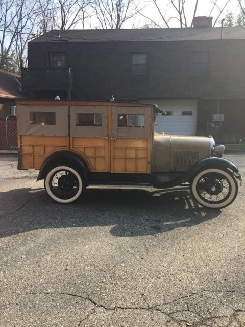1929 Ford Model A woody