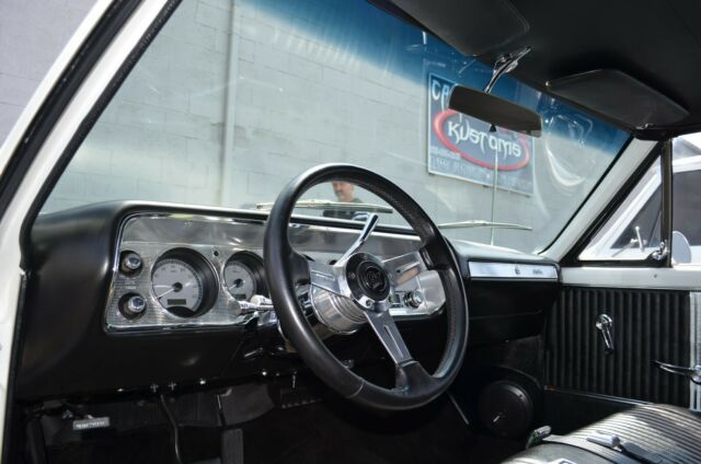 1964 White Chevrolet Chevelle Coupe