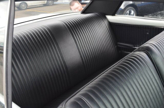 1964 White Chevrolet Chevelle Coupe