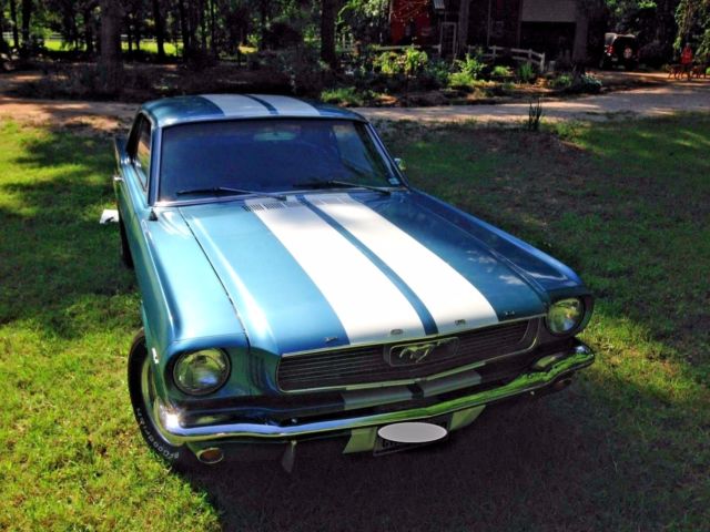 1966 Blue Ford Mustang