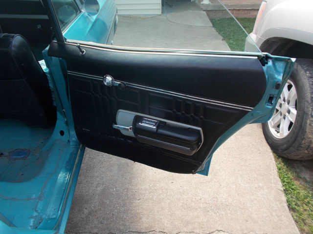 1968 Blue Chevrolet Impala 4dr SPORTS SEDAN