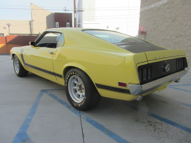 1970 Yellow Ford Mustang Fastback