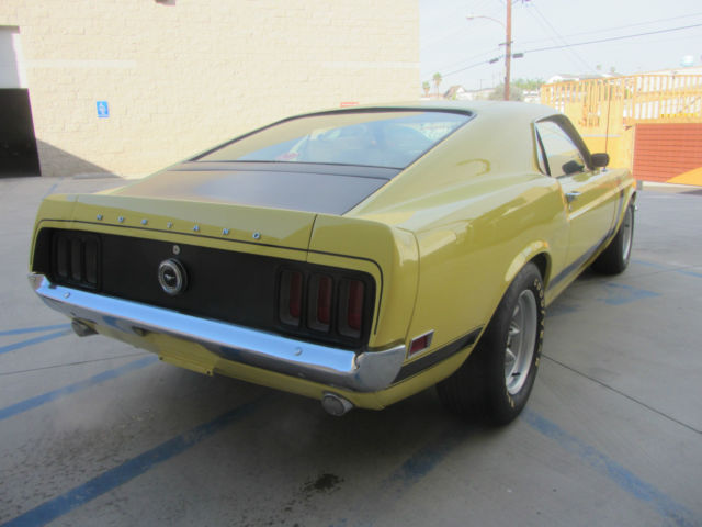 1970 Yellow Ford Mustang Fastback