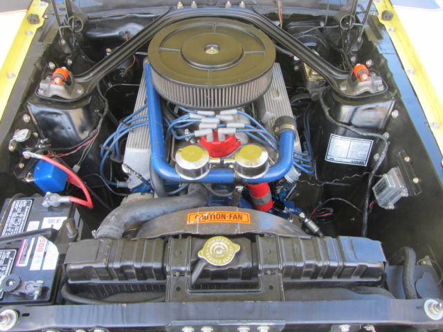 1970 Yellow Ford Mustang Fastback