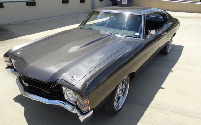 1971 Metallic Grey Chevrolet Chevelle Coupe