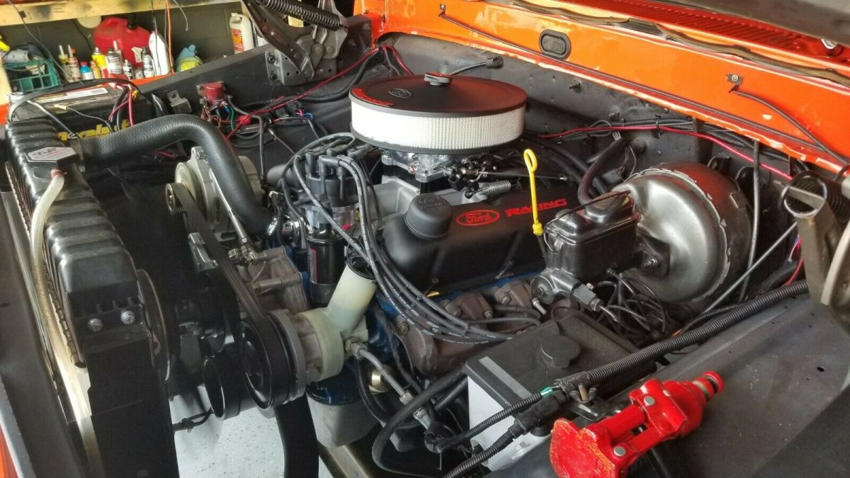 1972 Orange Ford F-250 Standard Cab Pickup