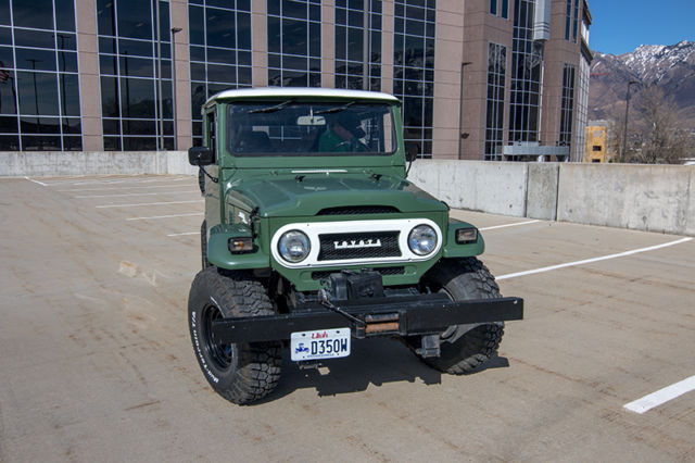 1973 Green Toyota Land Cruiser SUV