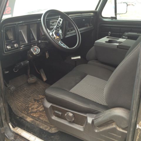 1977 Gray Ford F-250 Standard Cab Pickup