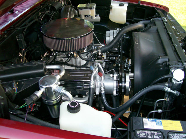 1986 Salsa Red Pearl Chevrolet C-10 Standard Cab Pickup