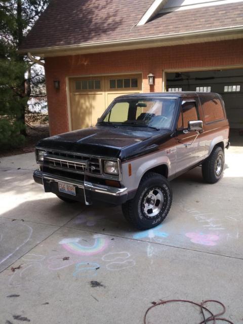 1988 Black Ford Bronco SUV