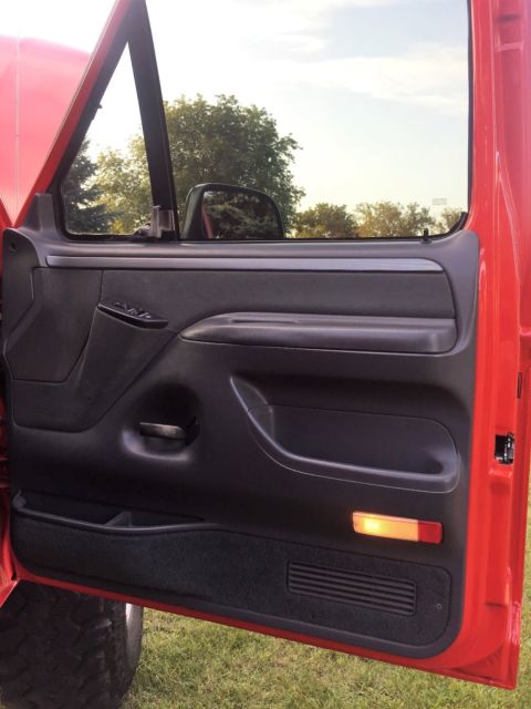 1992 Red Ford F-150 regular cab