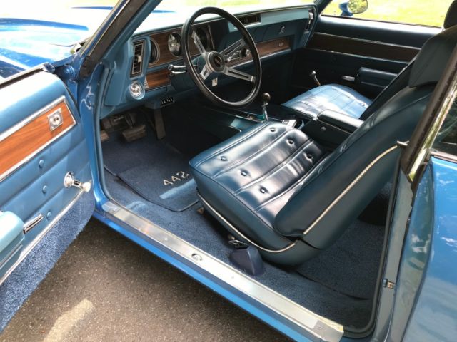 1971 Blue Oldsmobile 442 Coupe