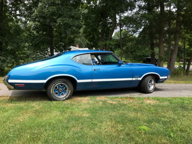 1971 Blue Oldsmobile 442 Coupe