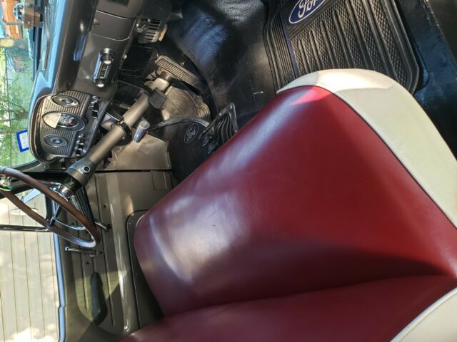 1961 Gray Ford F-150 Standard Cab Pickup