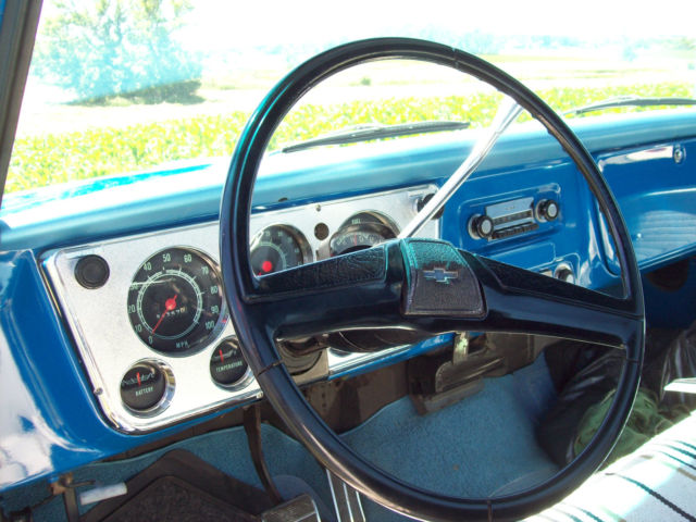 1972 Blue Chevrolet C-10 Standard Cab Pickup