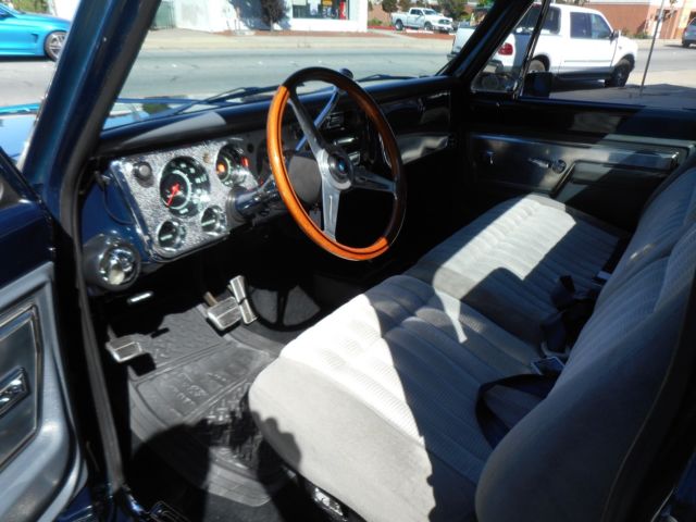 1972 Blue Chevrolet C-10 PICKUP