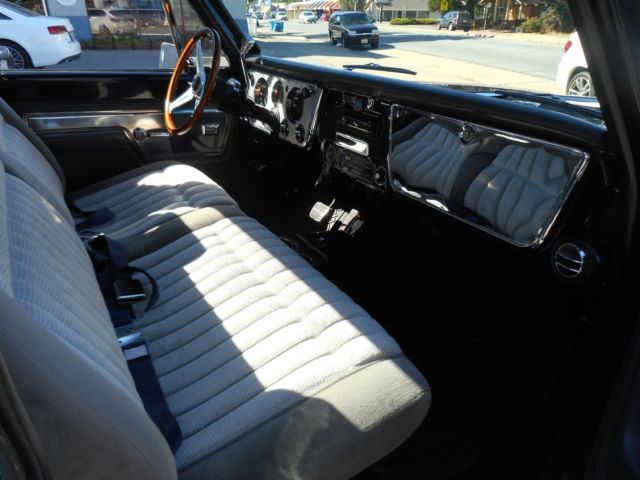 1972 Blue Chevrolet C-10 PICKUP