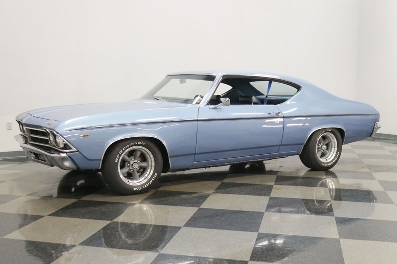 1969 Blue Chevrolet Chevelle Coupe