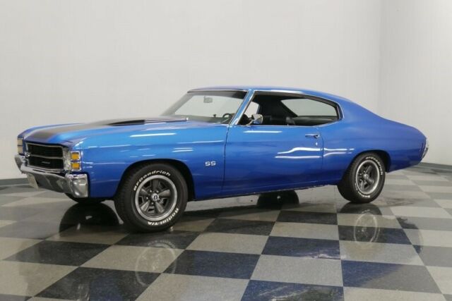 1971 Blue Chevrolet Chevelle Hardtop