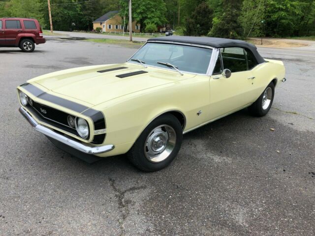 1967 Yellow Chevrolet Camaro Convertible