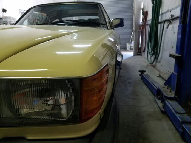 1985 Mercedes-Benz SL-Class