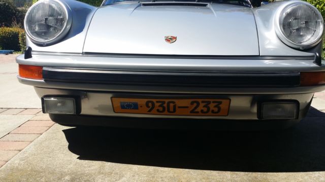 1975 silver metallic Z2 Porsche 930