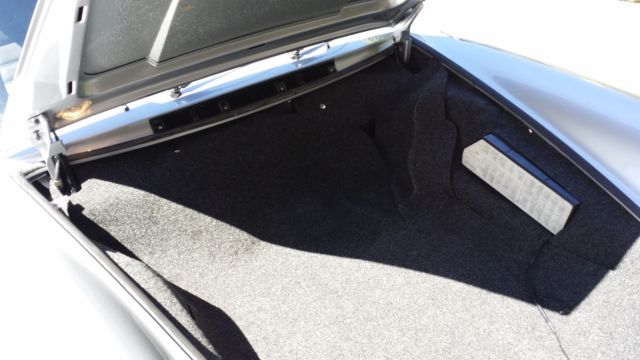 1975 silver metallic Z2 Porsche 930