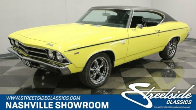1969 Yellow Chevrolet Chevelle Hardtop