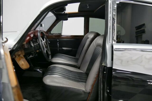 1956 Black Jaguar Mark VII Sedan