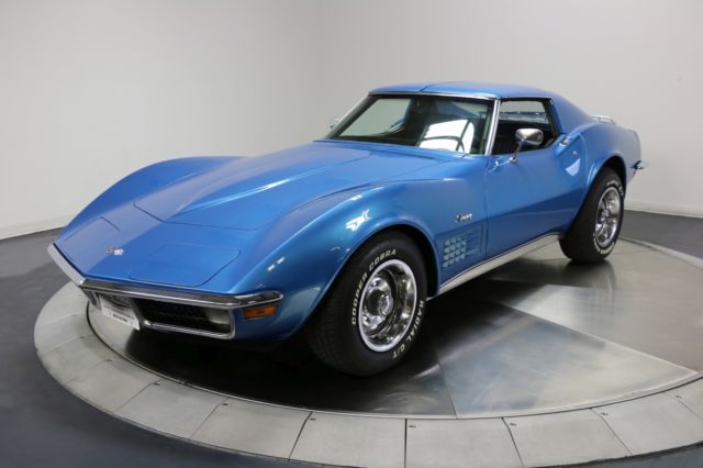1971 Blue Chevrolet Corvette Coupe